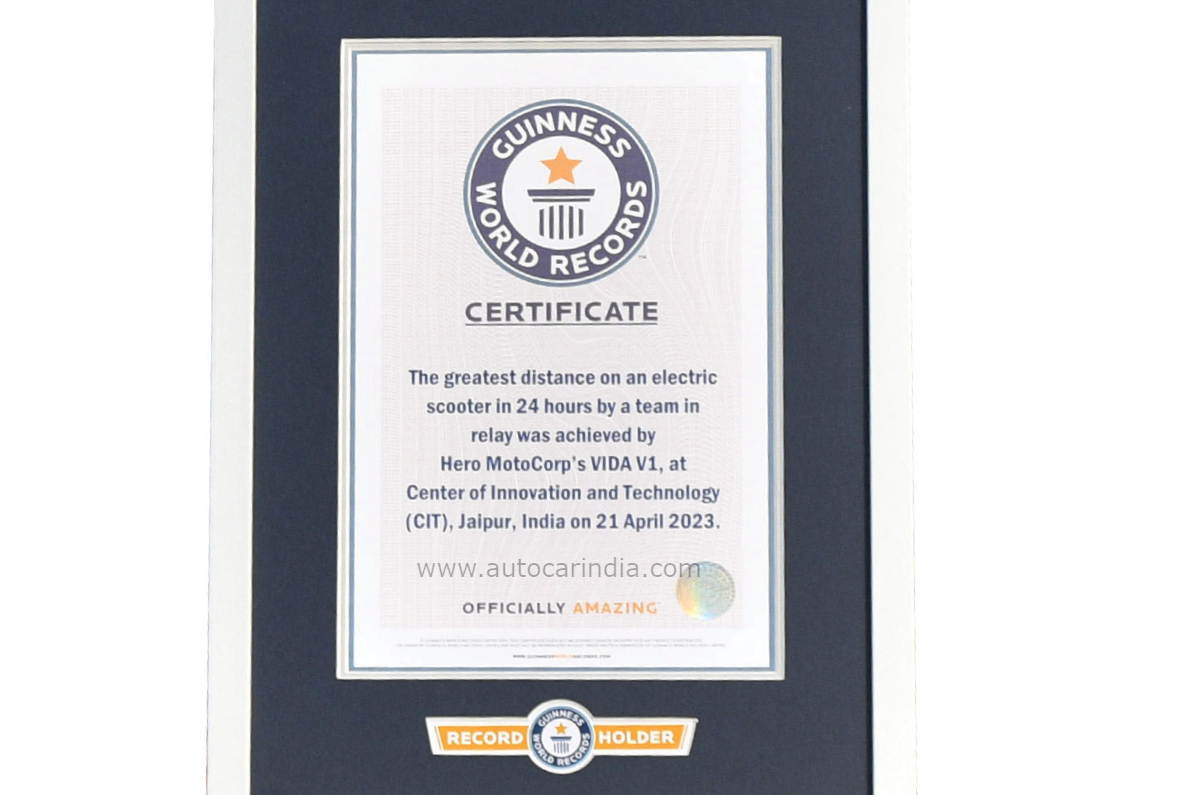 Vida V1 electric scooter Guinness world record.